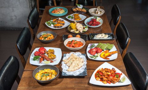 Blu Ginger - New South Wales Tourism  0