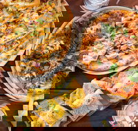 Casey Jones Pub - New South Wales Tourism 