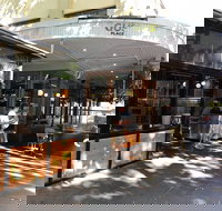 Gus' Place - New South Wales Tourism 