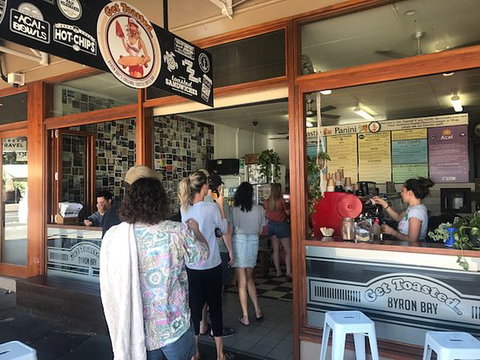 Get Toasted - New South Wales Tourism  0