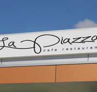 La Piazza Cafe Restaurant - New South Wales Tourism 