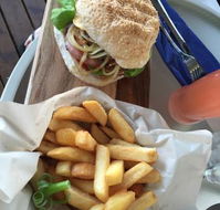 Lake Vue Cafe - New South Wales Tourism 