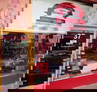 Aj's Pizza And Charcoal Chicken - New South Wales Tourism 