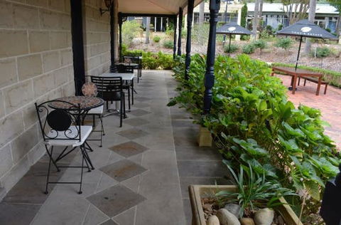 Meze Me Grove - New South Wales Tourism  0
