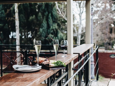 PepperGreen Estate - New South Wales Tourism  1