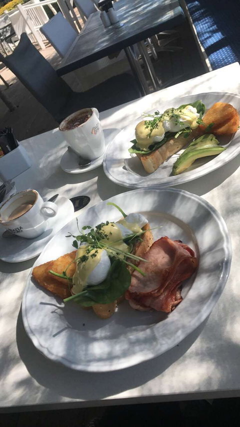 Cafe Bravo - New South Wales Tourism  0