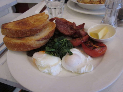 Chicken And Fishhead - New South Wales Tourism  0