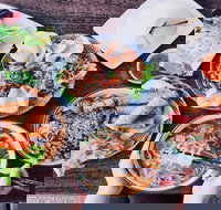 La Sen - New South Wales Tourism 