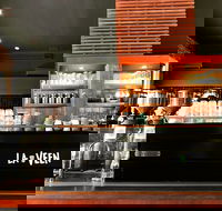 La Veen Coffee and Kitchen - New South Wales Tourism 
