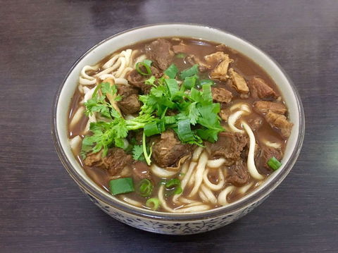 Swanky Noodle Restaurant - New South Wales Tourism  0