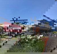 The Oaks Cafe - New South Wales Tourism 