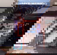 The Old Manly Boatshed - New South Wales Tourism 