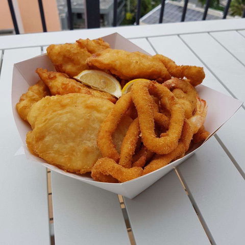 Whitsunday Seafood Bar - New South Wales Tourism  0