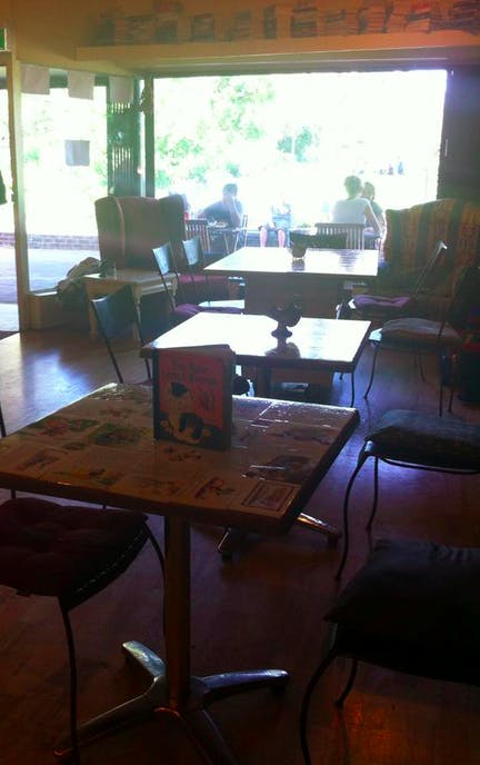 Anna's Shop Around The Corner - New South Wales Tourism  0