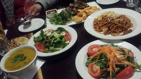Aussie Steak 'N' Burger - New South Wales Tourism  0