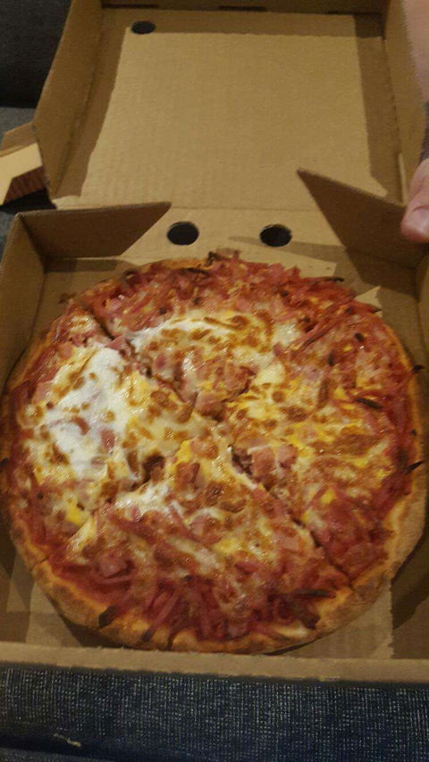 Charlie's Pizzeria - New South Wales Tourism  0