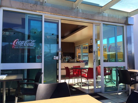 Pete's Upton St. Brasserie - New South Wales Tourism  0