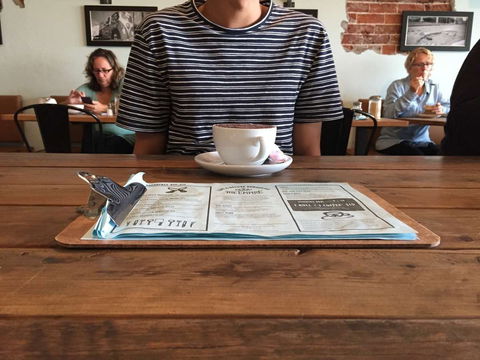 The Empire Cafe - New South Wales Tourism  0
