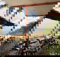 Enzo's On The Beach - New South Wales Tourism 