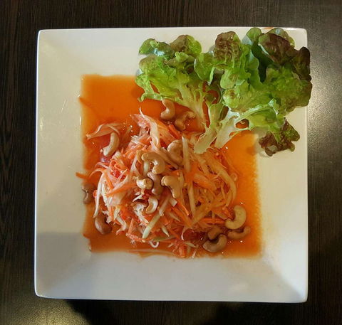 Gordon Thai - New South Wales Tourism  0