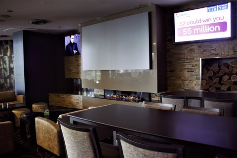 Queanbeyan Leagues Club - New South Wales Tourism  1