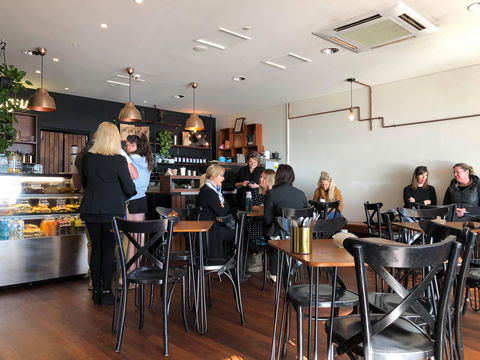 The Rogue & Rascal - New South Wales Tourism  0