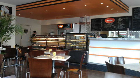 Midland Patisserie - New South Wales Tourism  0