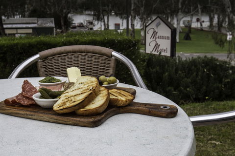 Cafe Mannum - Mannum Motel Complex - New South Wales Tourism  2