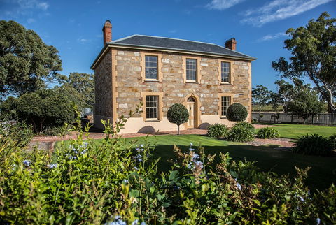 Penny's Hill Cellar Door - New South Wales Tourism  0