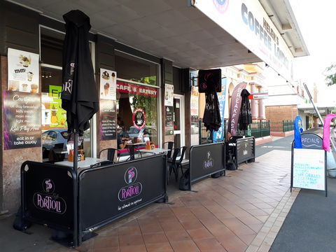Helen's Coffee Lounge - New South Wales Tourism  2