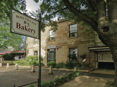 Ross Village Inn Bakery - New South Wales Tourism  0