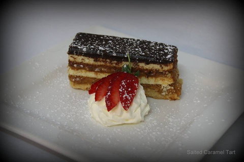 Bull 'n' Barra Restaurant - New South Wales Tourism  0