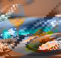 Low  Lofty's - New South Wales Tourism 