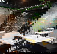 Tumbling Stone - New South Wales Tourism 