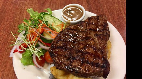 Brisbane Valley Tavern Bistro - New South Wales Tourism  0