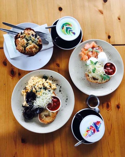 Piggy Back Cafe - New South Wales Tourism  0