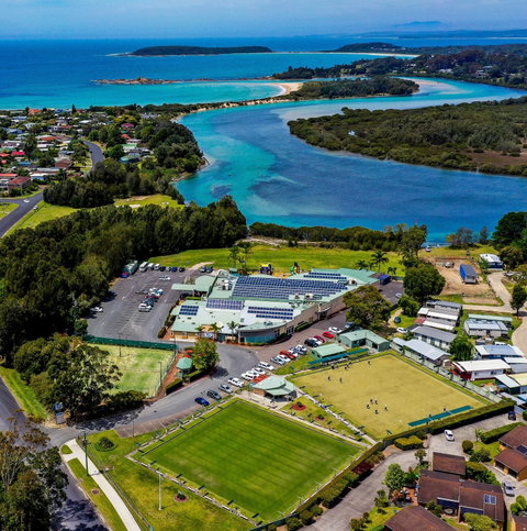 Tomakin Sports And Social Club - New South Wales Tourism  0