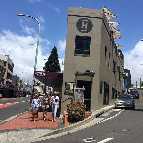 Humber Lounge Bar Cafe - New South Wales Tourism  0