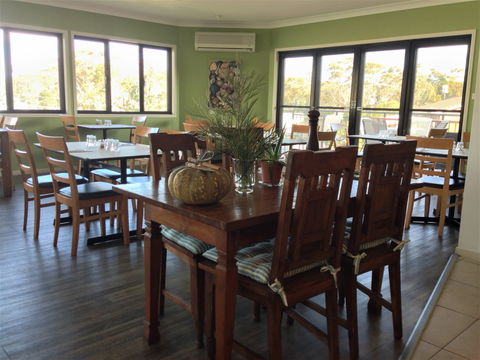 Merry Street Restaurant And Bar - New South Wales Tourism  0
