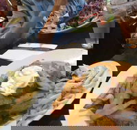 Tin Roof Cafe - New South Wales Tourism 