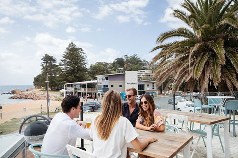Avoca Surf House - New South Wales Tourism  1