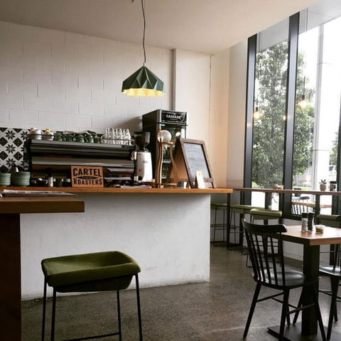 Rainbow Gallery & Cafe/Bar - New South Wales Tourism  0