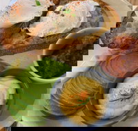 Sixteen Ounces - New South Wales Tourism 