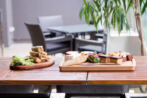 Commercial Club - New South Wales Tourism  1