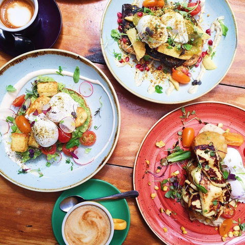 Einstein's 251 - New South Wales Tourism  0