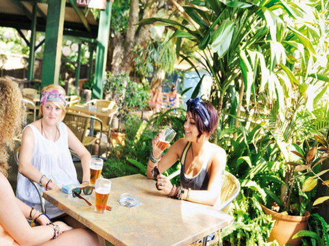 Eltham Hotel And Restaurant - New South Wales Tourism  0