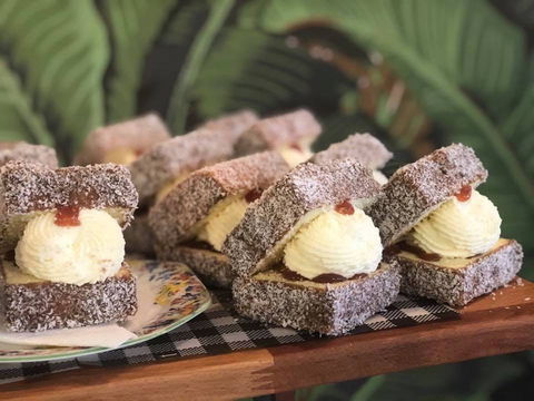 Flavours Patisserie Cafe  - Parkdale - New South Wales Tourism  0