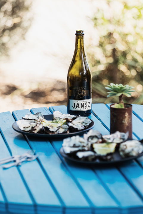 Get Shucked - New South Wales Tourism  0