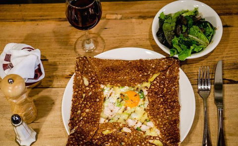 Bellas Cafe & Licensed Italian Restaurant - New South Wales Tourism  5