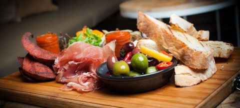 Miss Moneypenny's - New South Wales Tourism  27